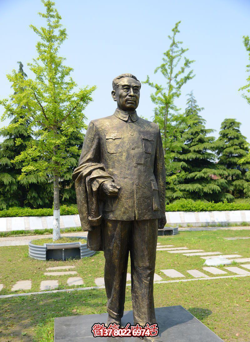 紀念周恩來偉人雕塑，緬懷歷史，見證輝煌