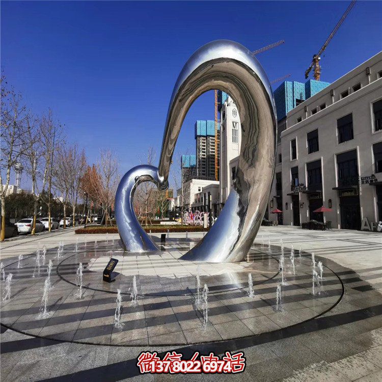 不銹鋼圓形雕塑精致工藝，拋光鏡面，抽象藝術