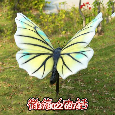 創意玻璃鋼蝴蝶雕塑，給商場帶來新鮮感