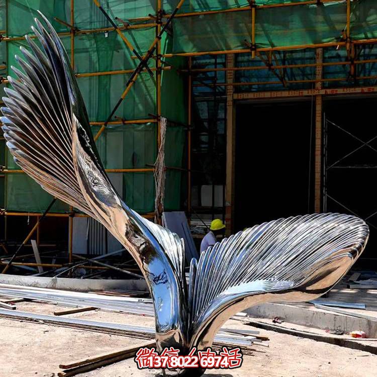 現(xiàn)代風(fēng)格不銹鋼噴泉擺件，創(chuàng)造完美的戶外水景