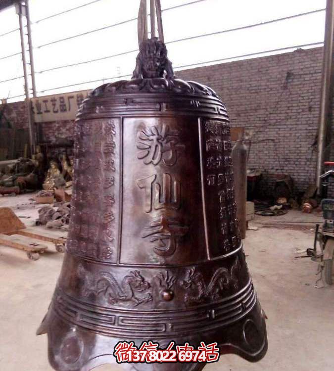 傳統工藝精雕黃銅掛鐘，傳承古老祈福文化