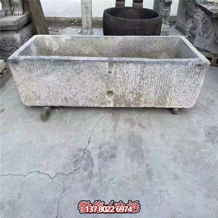 經典石槽景觀裝飾，營造自然和諧的室外空間