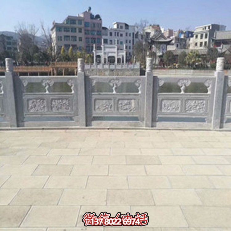 精美大理石雕塑欄桿，裝點戶外園林景觀