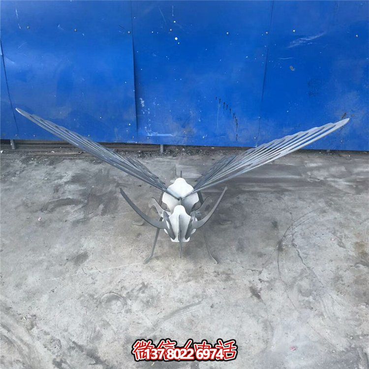 不銹鋼蝴蝶雕塑，點(diǎn)綴你的園林戶外空間