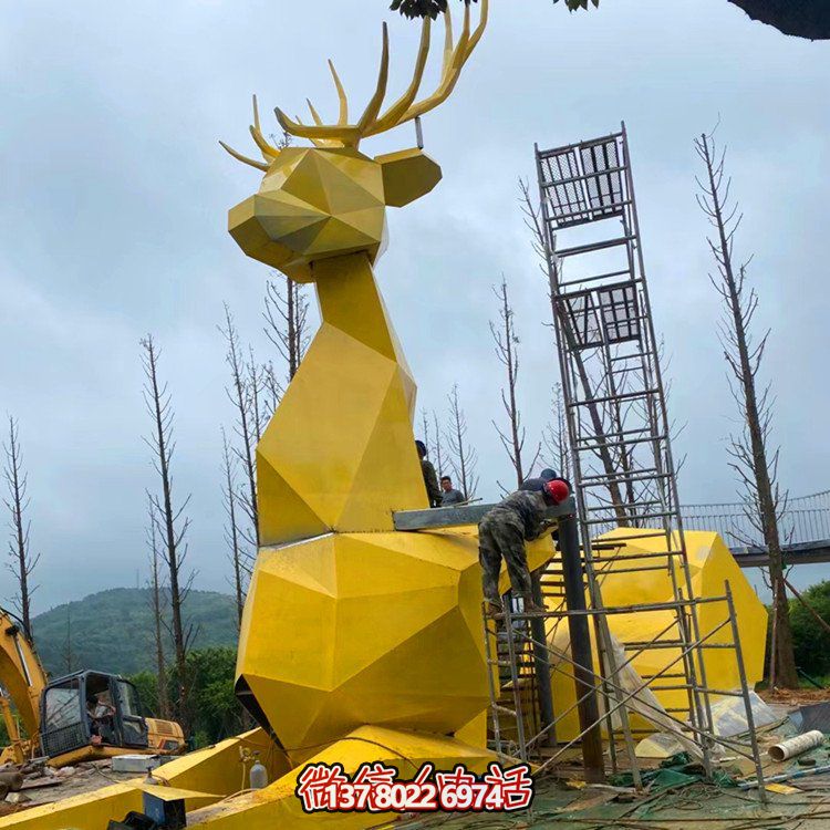 大型梅花鹿雕塑，點(diǎn)亮公園廣場景觀