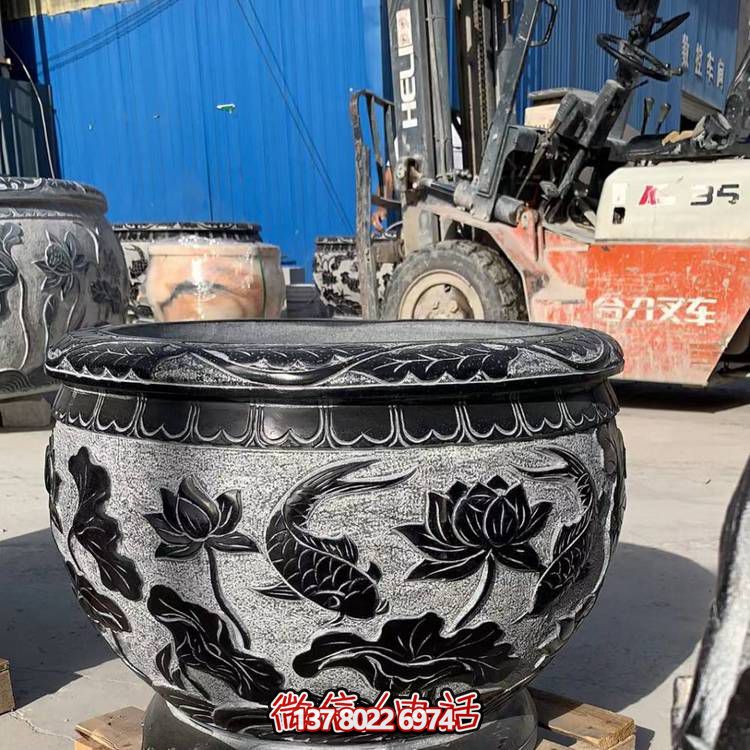 精美荷花浮雕缸，融合經典元素，打造清新安靜空間