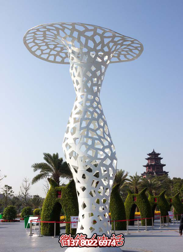 “不銹鋼雕塑花瓶，為你的園林觀光廣場增添創意色彩”