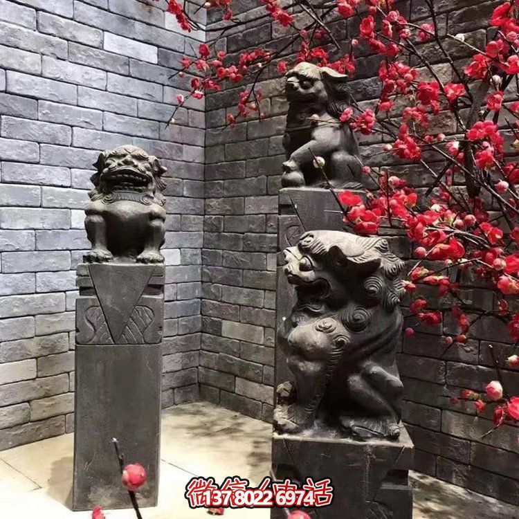 酒店門(mén)口裝飾青石仿古獅子貔貅拴馬樁雕塑